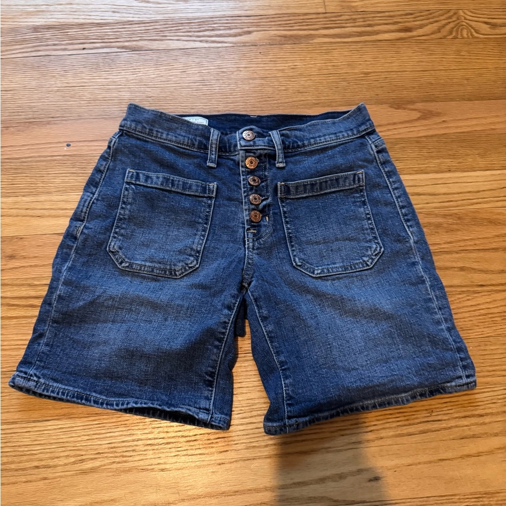 Gap Shorts